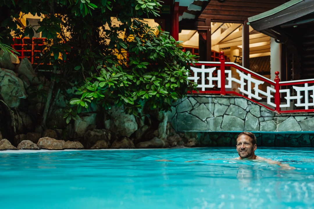 Bild für Schwitzen in der Sauna & erfrischen im Saunabecken